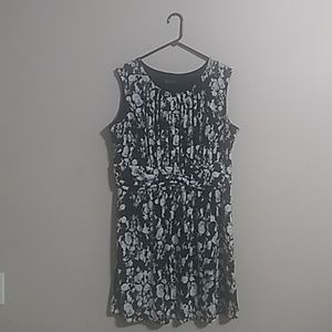 Sale!!! "Enfocus Studio" women dress